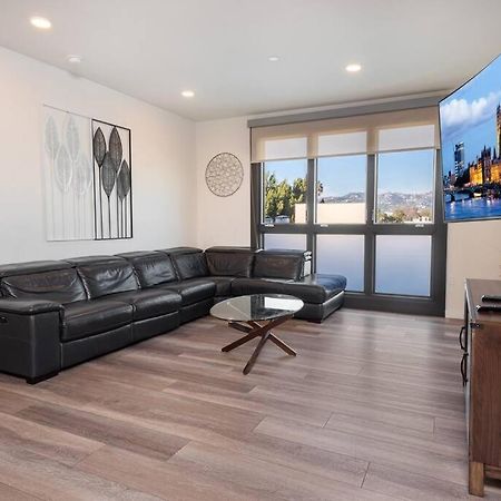 Luxurious Penthouse In Beverly Hills - Sleeps 10 Los Ángeles Exterior foto