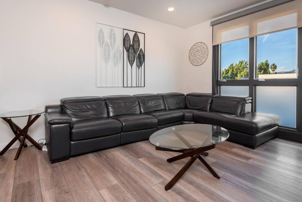 Luxurious Penthouse In Beverly Hills - Sleeps 10 Los Ángeles Exterior foto