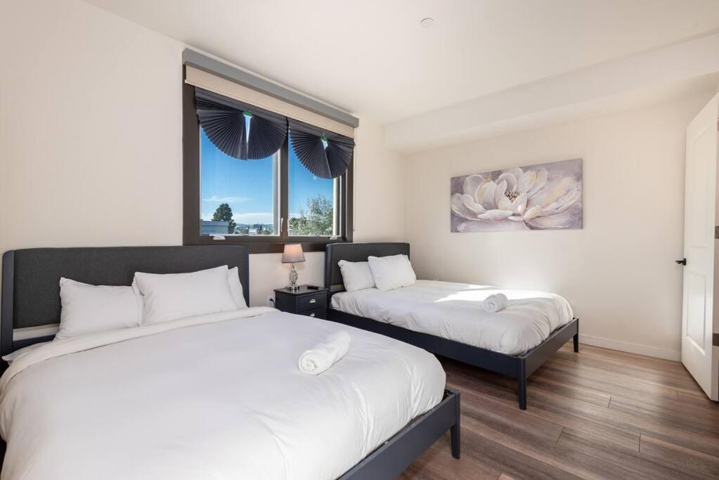 Luxurious Penthouse In Beverly Hills - Sleeps 10 Los Ángeles Exterior foto